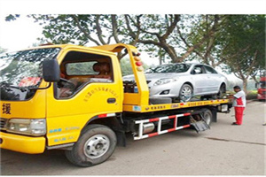 西湖附近24小时汽车拖车服务热线