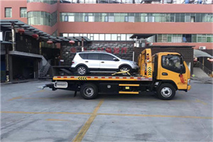 西湖汽车紧急补胎换胎救援