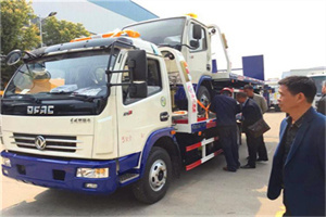 西湖汽车道路救援拖车价格